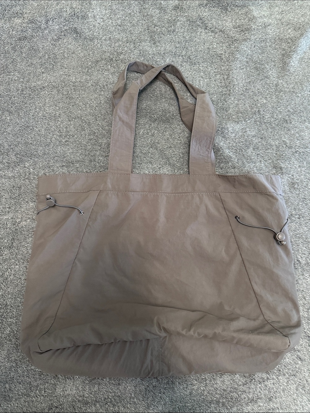 Iris and rainbow Tote Bag